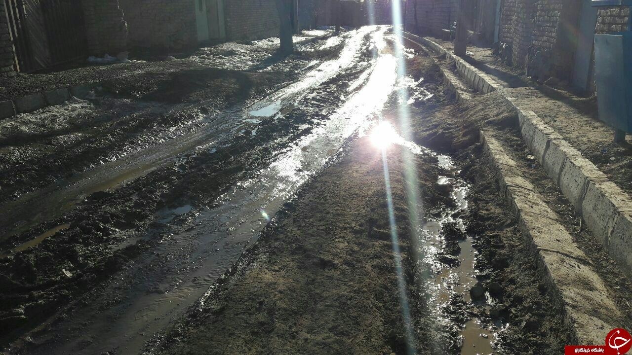 جاده گل آلود گلایه اهالی روستای کهنه جلگه شد + فیلم