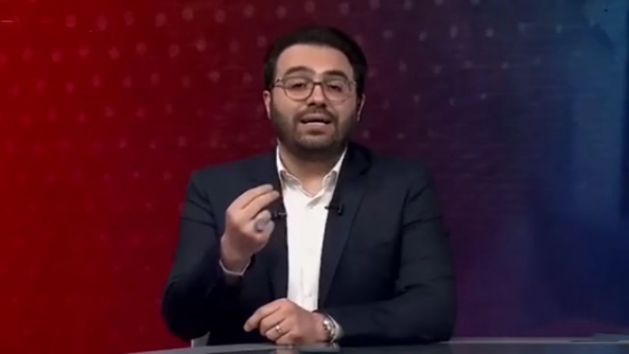 مجری تلویزیون خطاب به ظریف: کشور را با ۷۵۰ تحریم تحویل گرفتید و با ۱۵۰۰ تحریم تحویل دادید + فیلم
