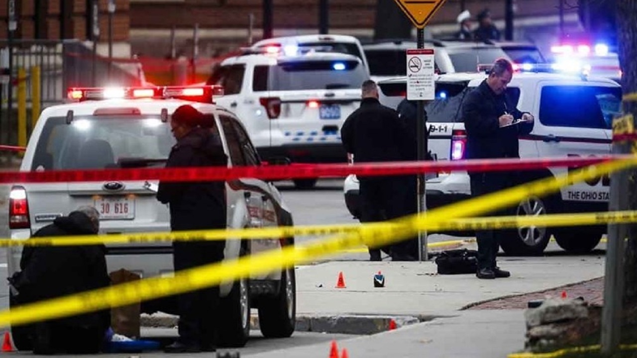 جشن خیابانی در نیویورک با ۱۳ زخمی