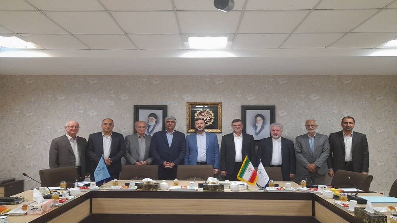 نقش اثرگذار پیروان ادیان توحیدی در دوران دفاع مقدس و توسعه کشور