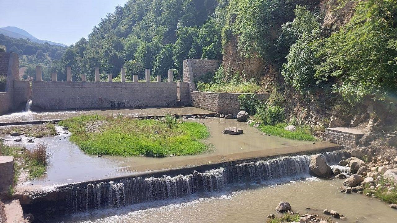 اجرای ۲ هزار سازه آبخیزداری برای کنترل سیل در گلستان