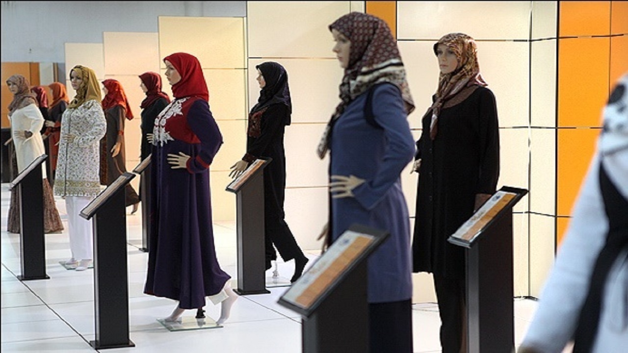 افتتاح نمایشگاه مد و لباس در یزد