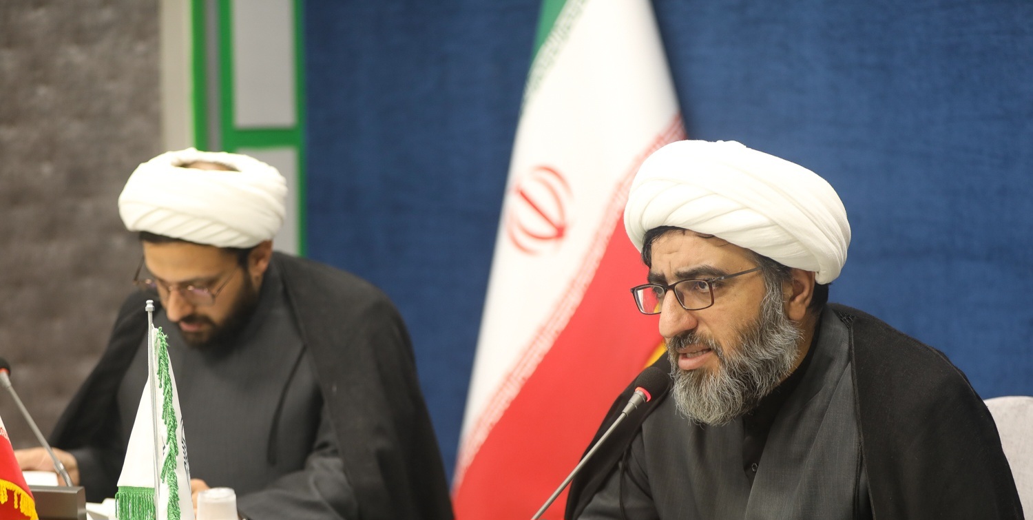 عزت زمانی عزت زمانی