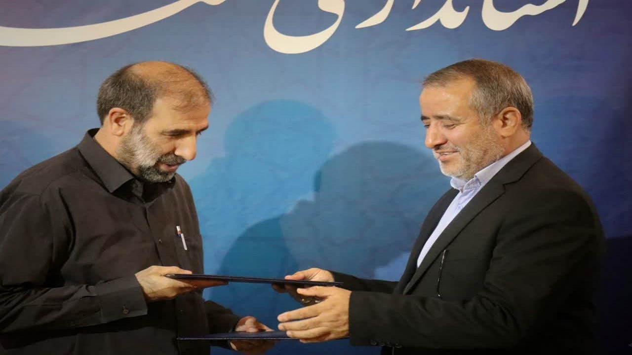 انعقاد قرارداد محرومیت زدایی بین استانداری سمنان و قرارگاه امام حسن مجتبی
