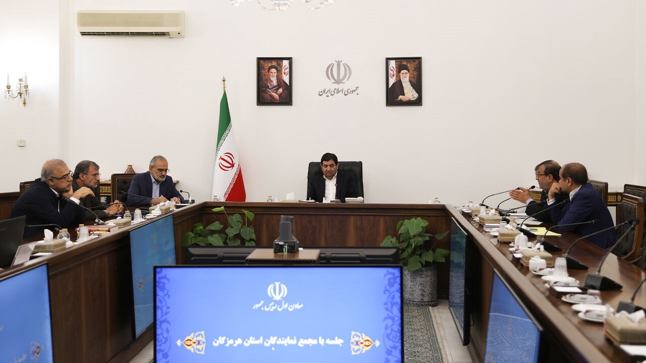 بازسازی مناطق زلزله زده هرمزگان تسریع شود