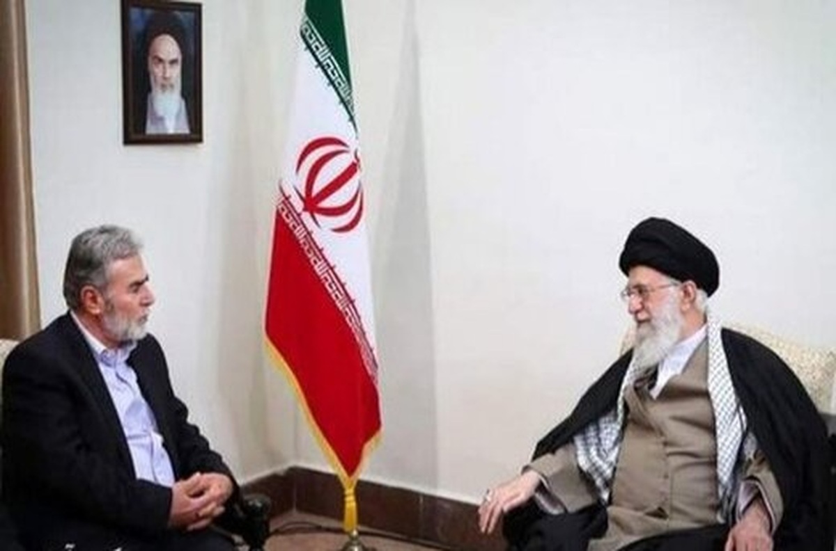 سرودخوانی فرزندان شهدا در حضور رهبر معظم ایران + فیلم