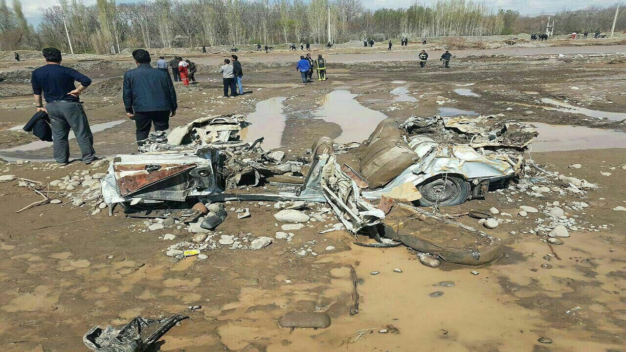 کشف پیکر ۴ مفقودی سیل در اردبیل/ یکر مفقودی پنجم تحویل عوامل قضایی شد