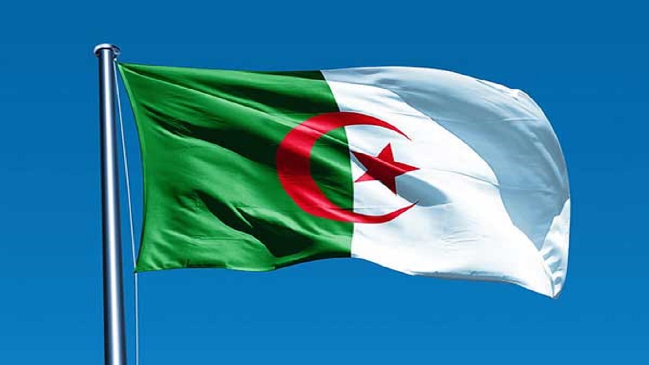 بازگرداندن یک بیت ضد فرانسوی به سرود ملی الجزایر
