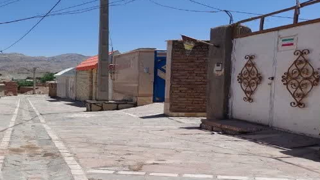 اجرای طرح سنگفرش معابر روستای بیهود