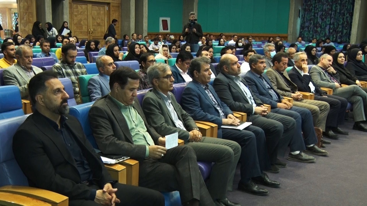 انتقال بیش از ۲۰۰ بیماری از طریق مواد غذایی ناسالم