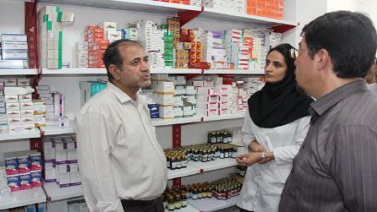 واگذاری ارائه خدمات دارویی مراکز روستایی به داروخانه های بخش خصوصی