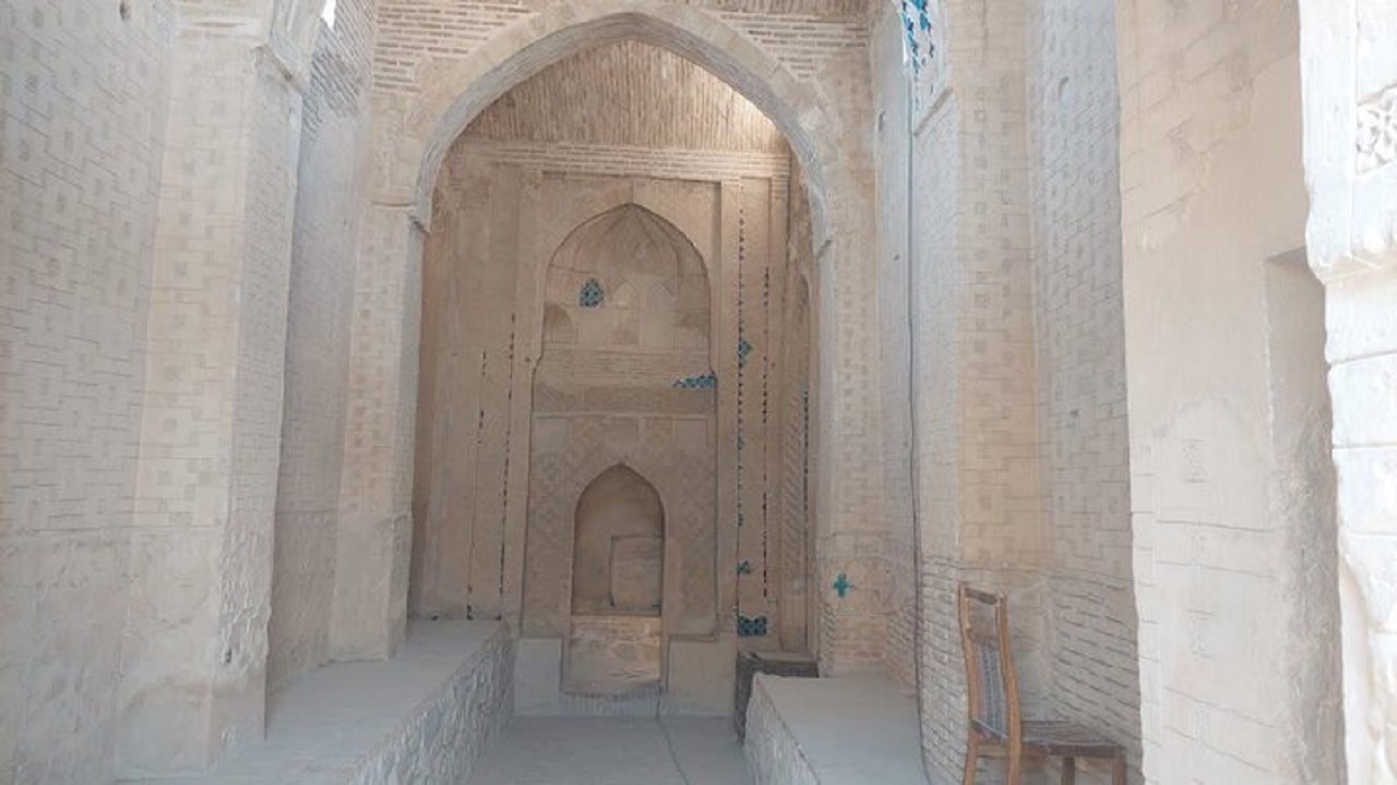 پیربکران در بن بست جذب گردشگر