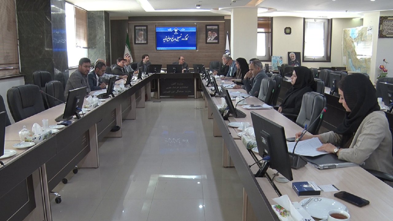 مشکلات ۵ واحد تولیدی بررسی شد