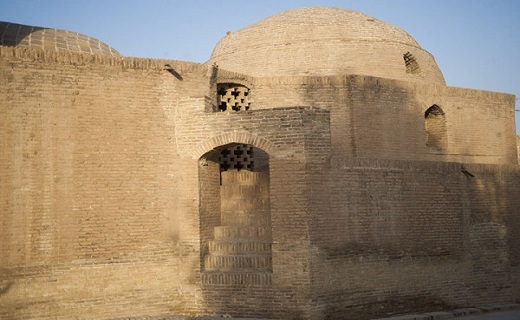 جلوه&zwnj;هایی از مقبره تاریخی شیخ اباصلت قمی
