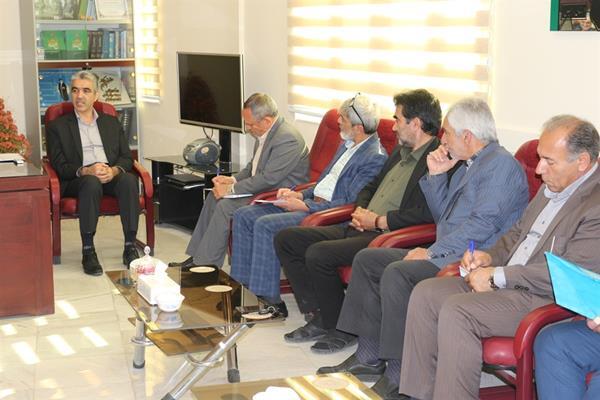 نشست اتحادیه مشاوران املاک با مدیر کل امور مالیاتی استان اردبیل