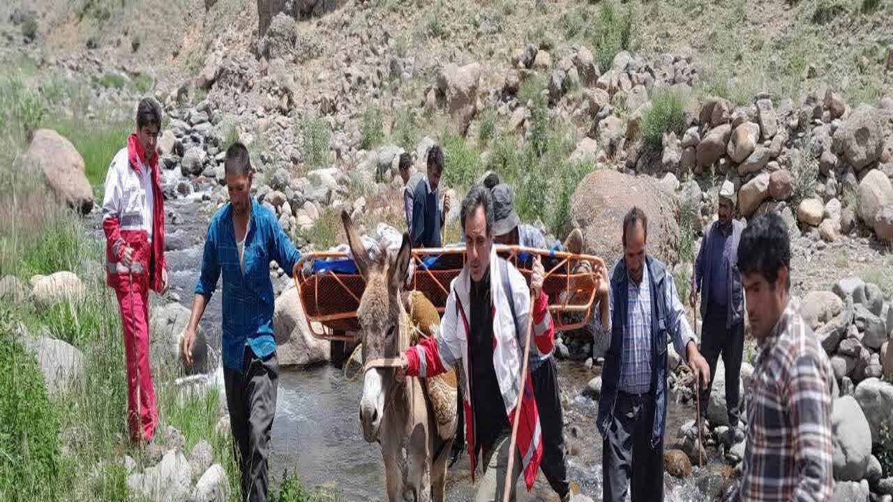 نجات مرد ۳۲ ساله از ارتفاعات بای دی در دامنه غربی سهند