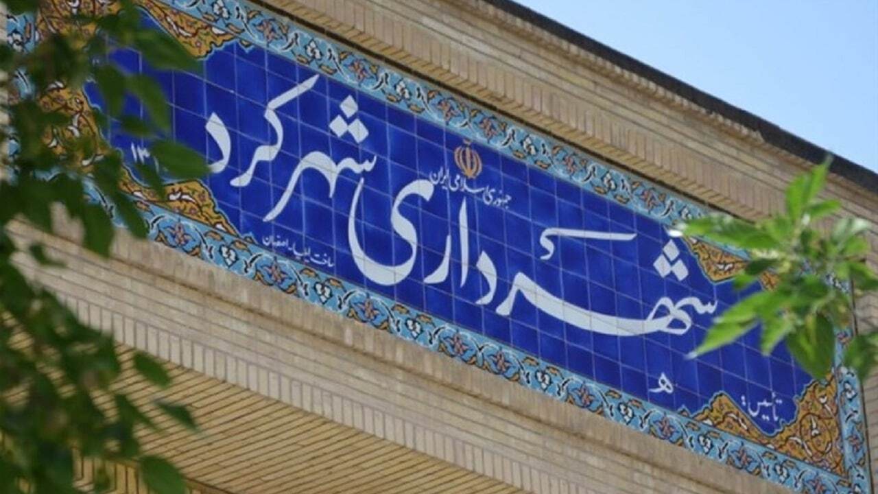 ۲ دستگاه کامیونت حمل زباله توسط شهرداری شهرکرد خریداری شد