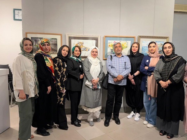 میزبانی نگارخانه فرهنگ قم از نمایشگاه نقاشی آبرنگ