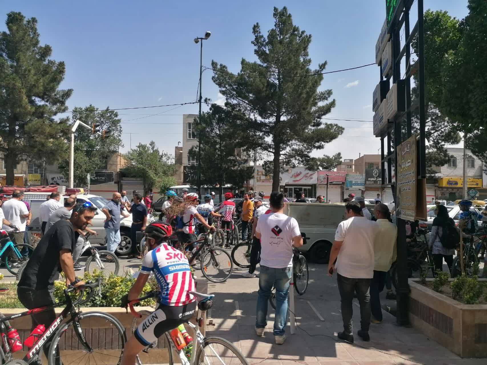 مسابقات دوچرخه سواری در ماهدشت