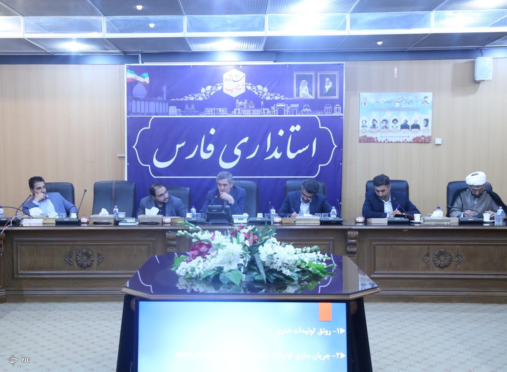 نیازمند ایجاد بانک اطلاعات حوزه فرهنگی هستیم/ پژوهشکده هنر اسلامی در شیراز ایجاد شود
