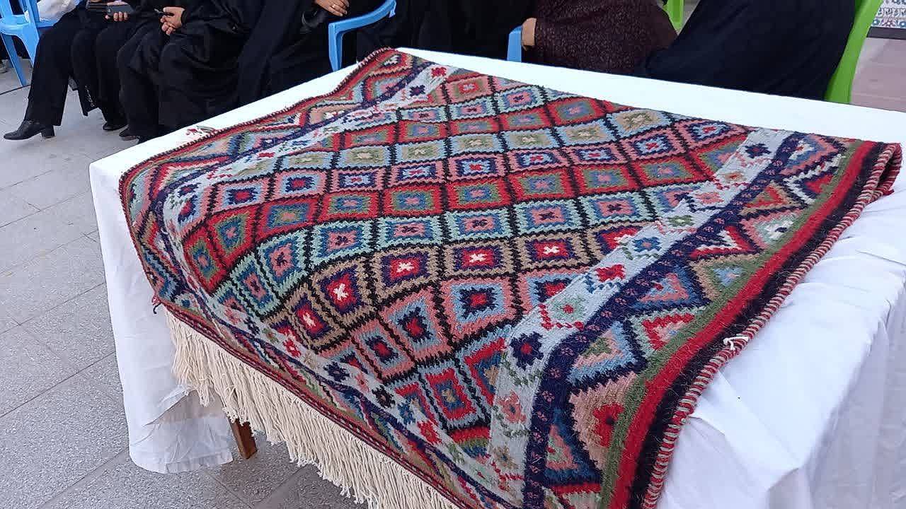 احیای گلیم تاس در بخش کشکوئیه رفسنجان