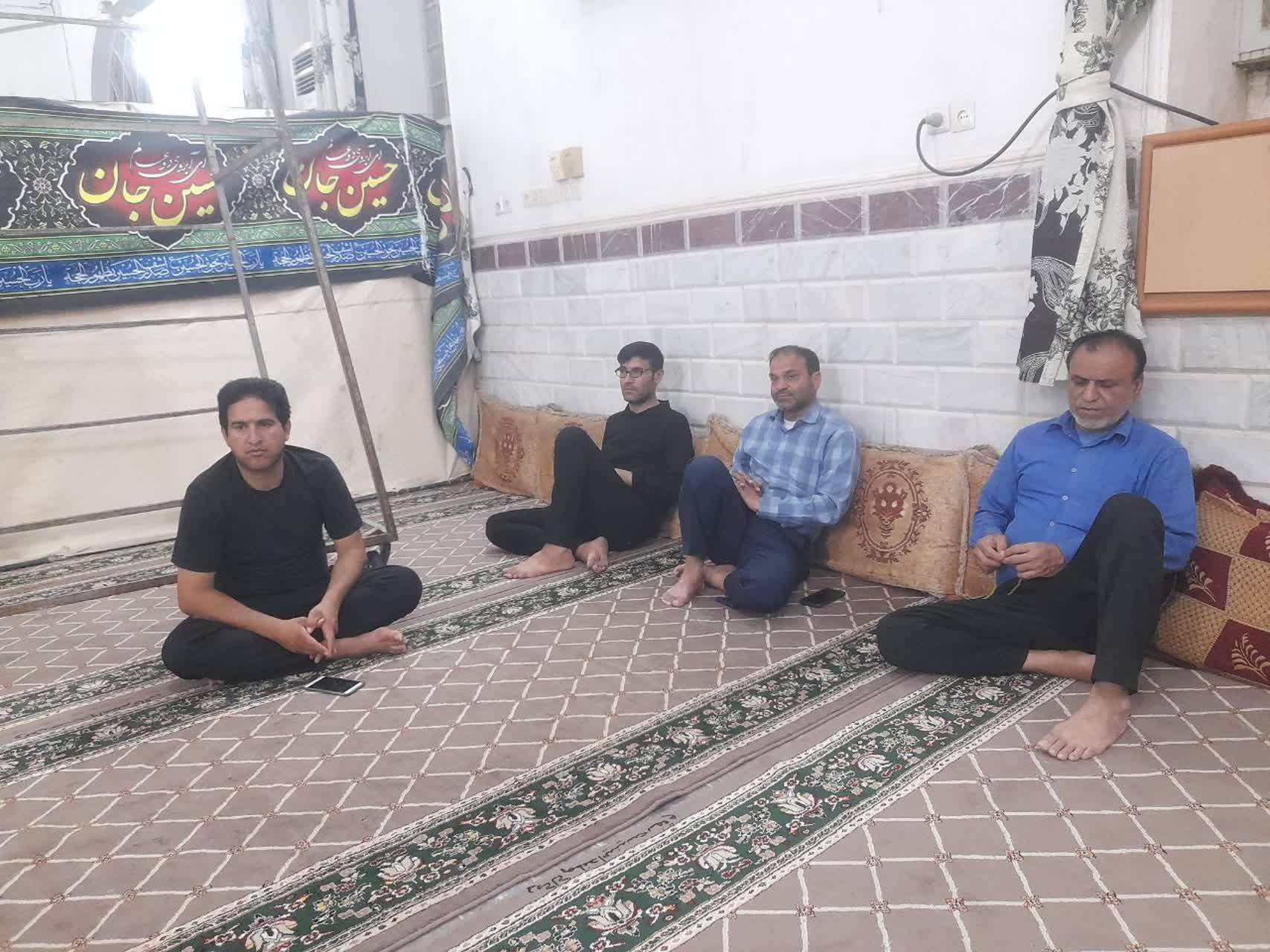 شرکت در مراسم عزاداری