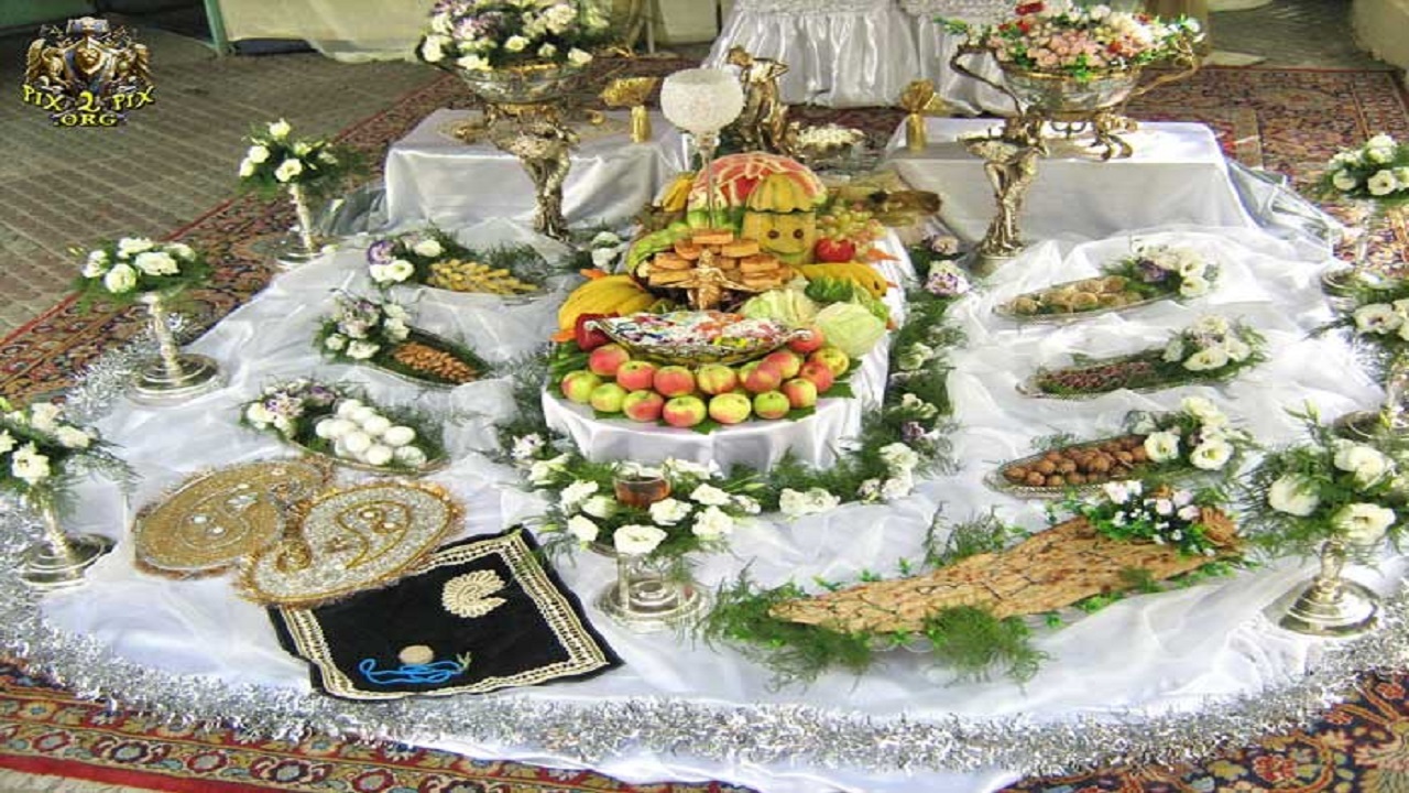 برپایی سفره عقد در بقعه شاهزاده حسین (ع) همدان