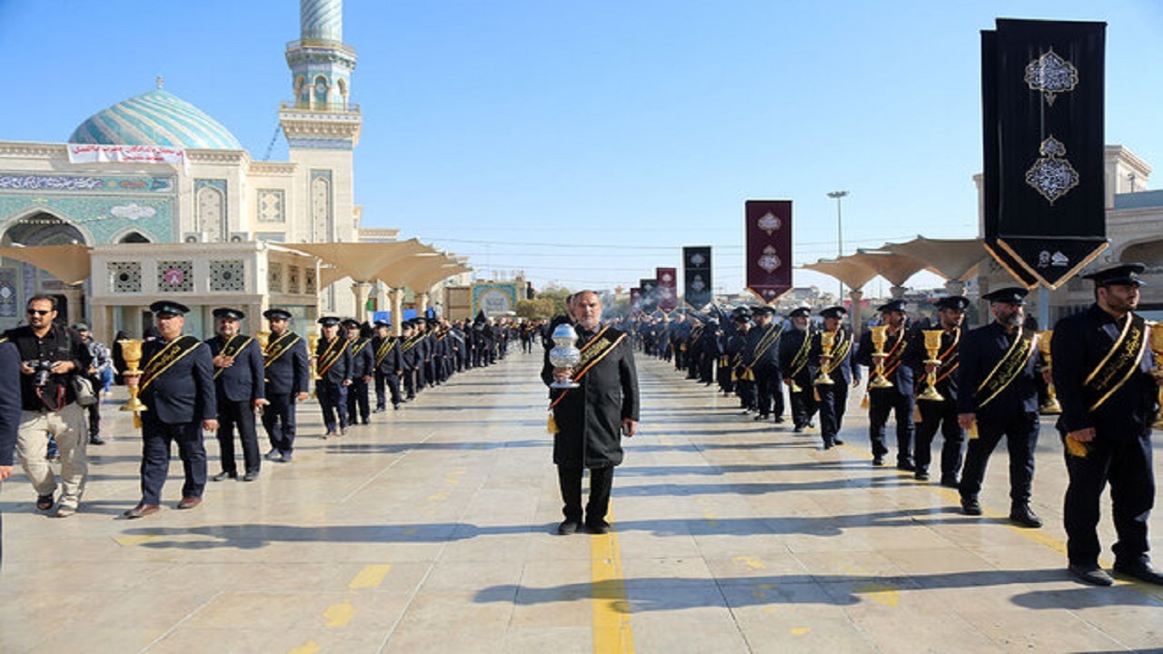 دسته عزاداری خادمان حرم حضرت معصومه (ع) برپا شد