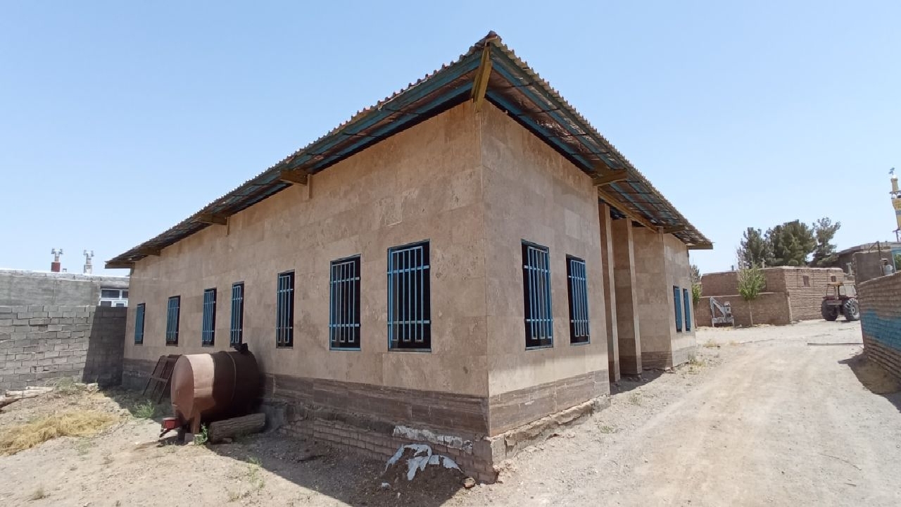 کتابخانه روستای جوزقان ۱۲ سال چشم انتظار بهره برداری است