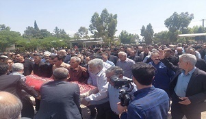 پیکر مادر شهیدان جهانگیری در سیرجان‌ تشییع شد