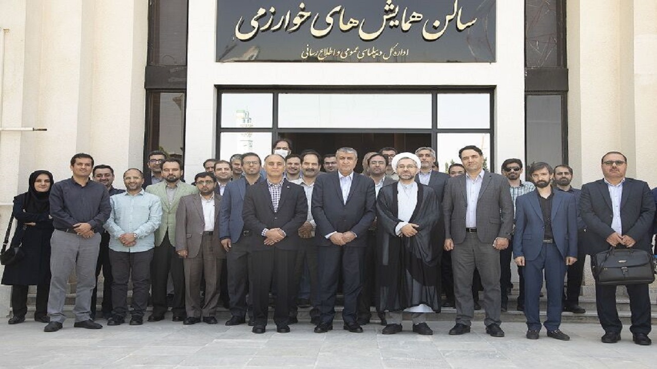 صنعت هسته‌ای کشور در مرز دانش حرکت می‌کند