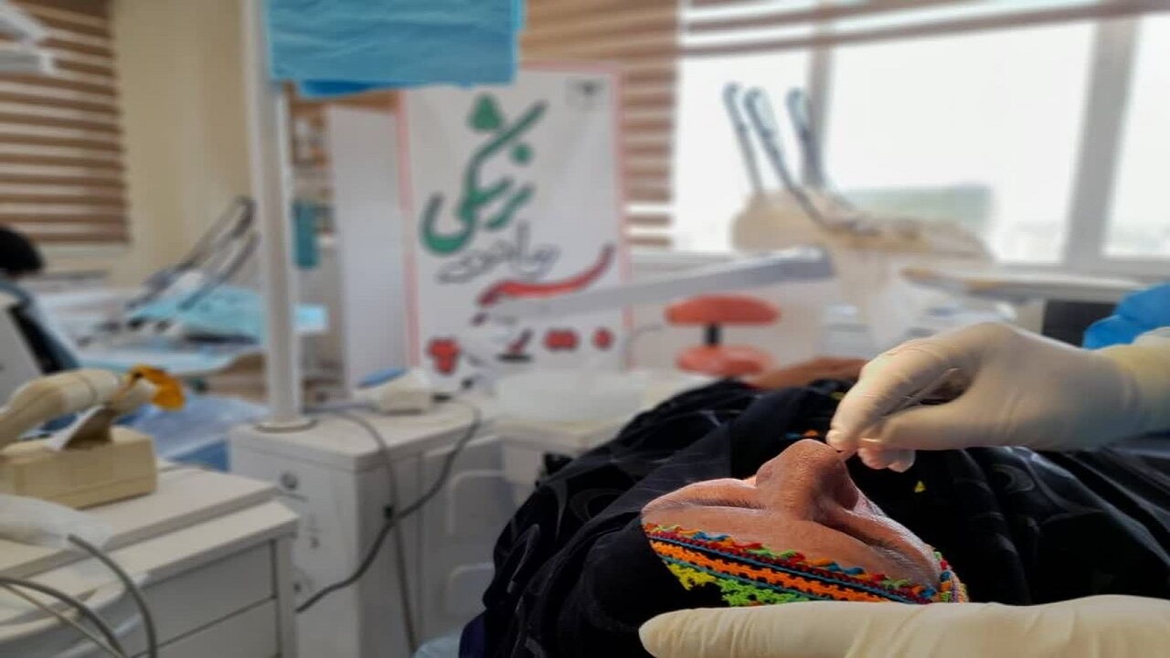 اعزام ۳۳ تیم تخصصی و فوق تخصص پزشکی به مناطق محروم