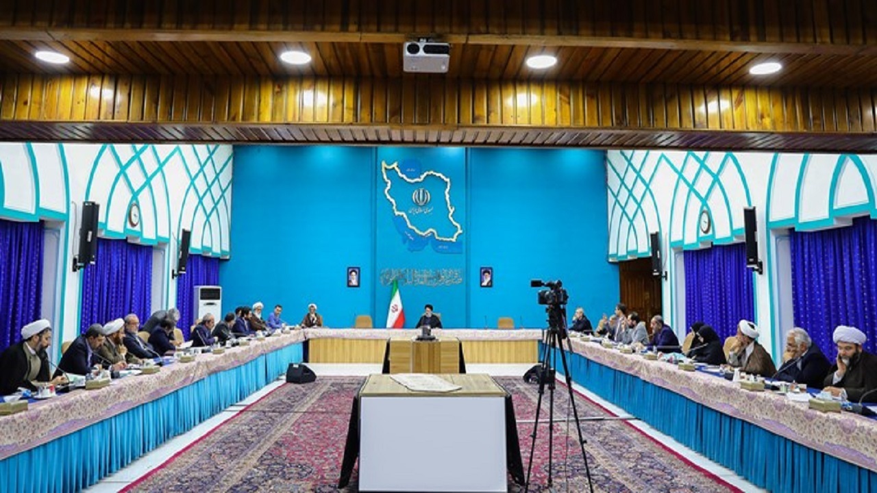 وظیفه نظارت بر شبکه نمایش خانگی بر عهده صدا و سیما است