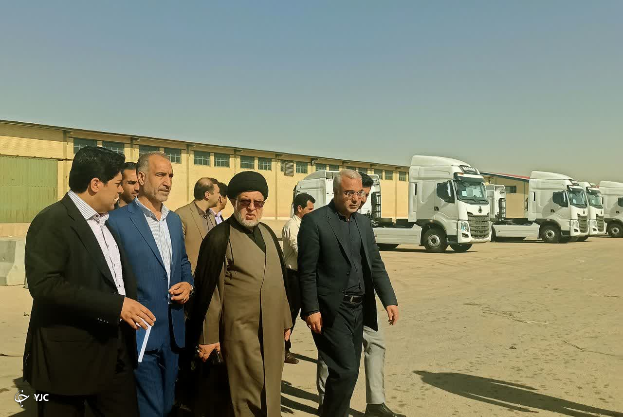مهلت یک ماهه تعیین تکلیف ۱۰ پرونده کالا در انبار منطقه اقتصادی شیراز