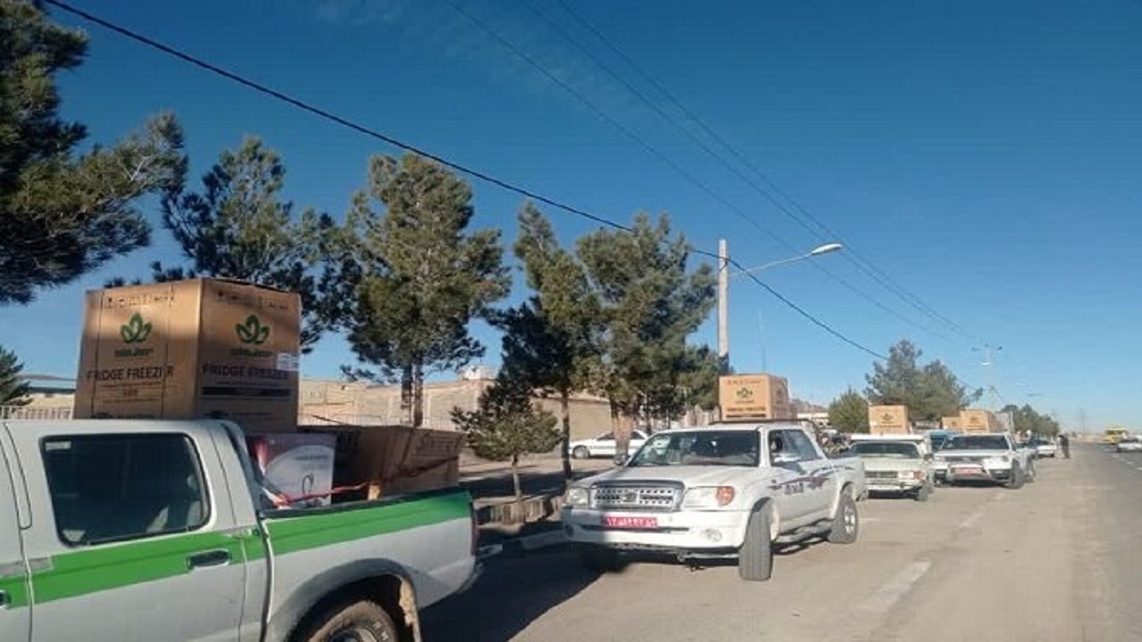 ۱۵۰ سری جهیزیه بین نوعروسان تحت پوشش مهرستانی توزیع شد