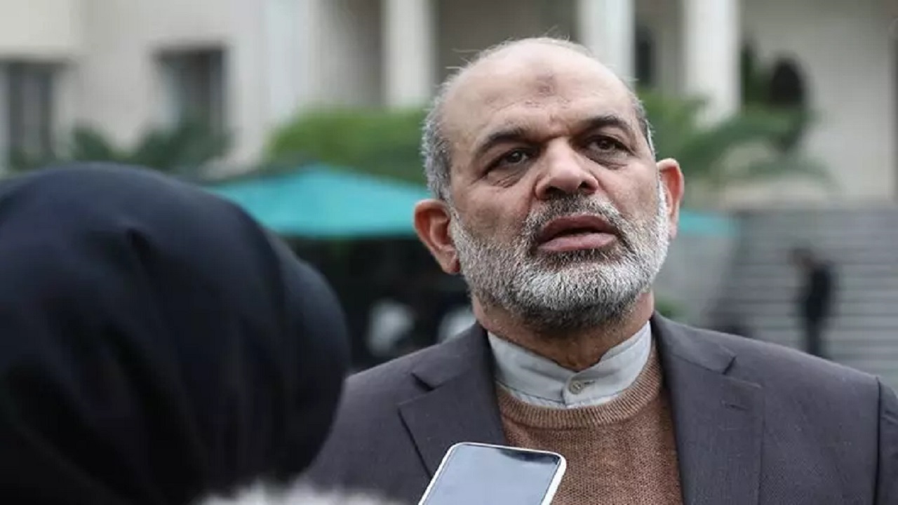 بند‌هایی که در بخشنامه اخیر باعث سوءتفاهم نمایندگان مجلس شده بود را لغو کردیم