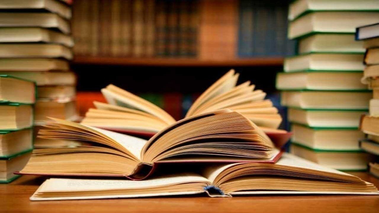 کتابخانه عمومی سرخه بازگشایی شد