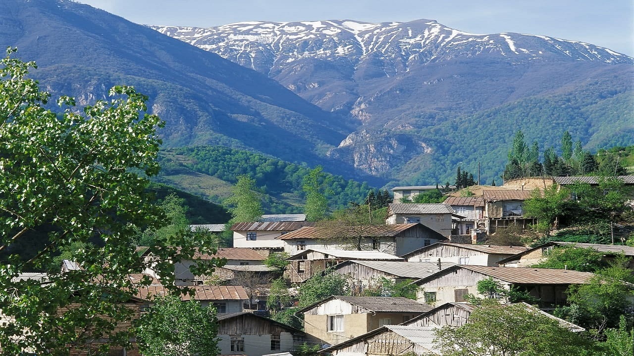 تدوین طرح اولیه ساماندهی گردشگری روستای زیارت گرگان