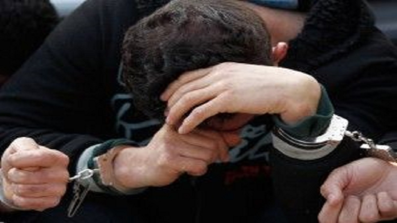 دستگیری ۱۰ محکوم متواری در ملکشاهی 