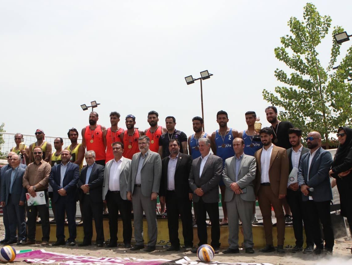 قهرمانی آذربایجان شرقی در مسابقات والیبال ساحلی کارگران کشور