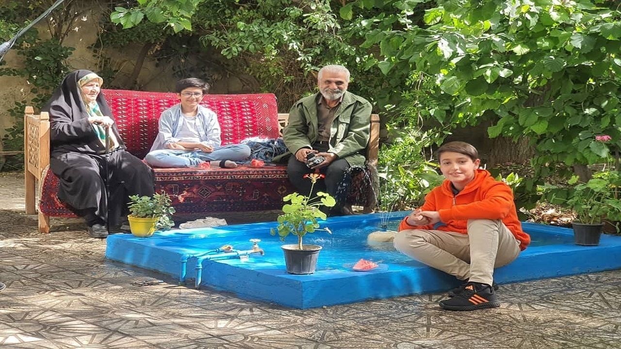 قاب رفاقت از شبکه پنج تماشایی می‌شود