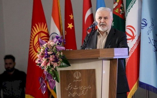 اختصاص بخشی از فعالیت تورگردانان به زائران مزار شهید سلیمانی/ کرمان با ۷ اثر ثبت جهانی جزء مقاصد اصلی گردشگری می&zwnj;شود