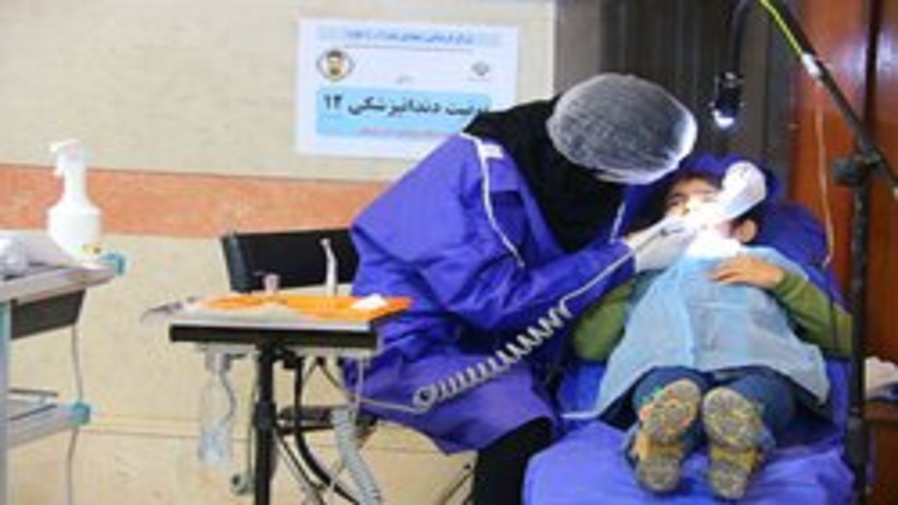 ۷۰۰ نفر از ساکنان مناطق حاشیه نشین ایلام از خدمات رایگان پزشکی بهره‌مند شدند