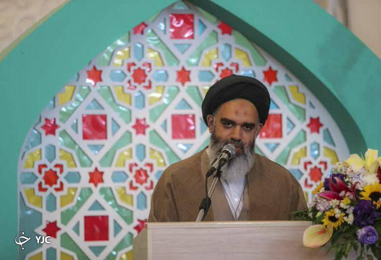 یکی از خیابان‌های اصلی شهر، به نام شهدای حرم شاهچراغ نامگذاری شود