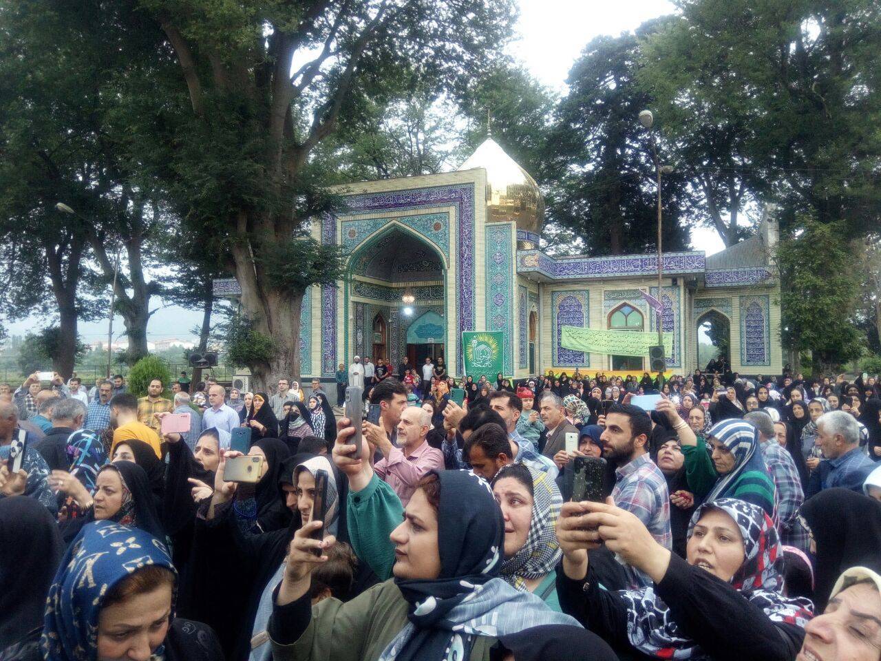 استقبال اهالی رودسر از خادمان امام رضا (ع)