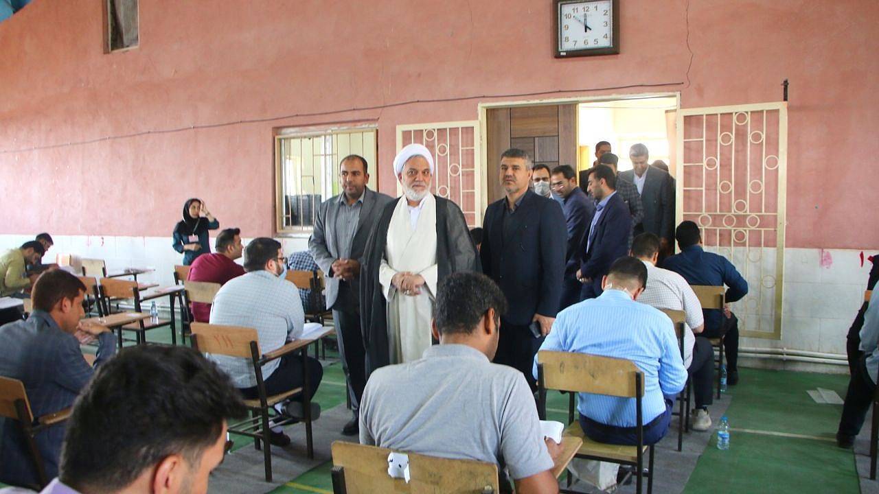 ۵۵۱ داوطلب از کرمان در آزمون قضاوت شرکت کردند