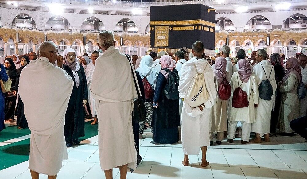 امکان تماس تصویری با حجاج از طریق پیام‌رسان بله + فیلم