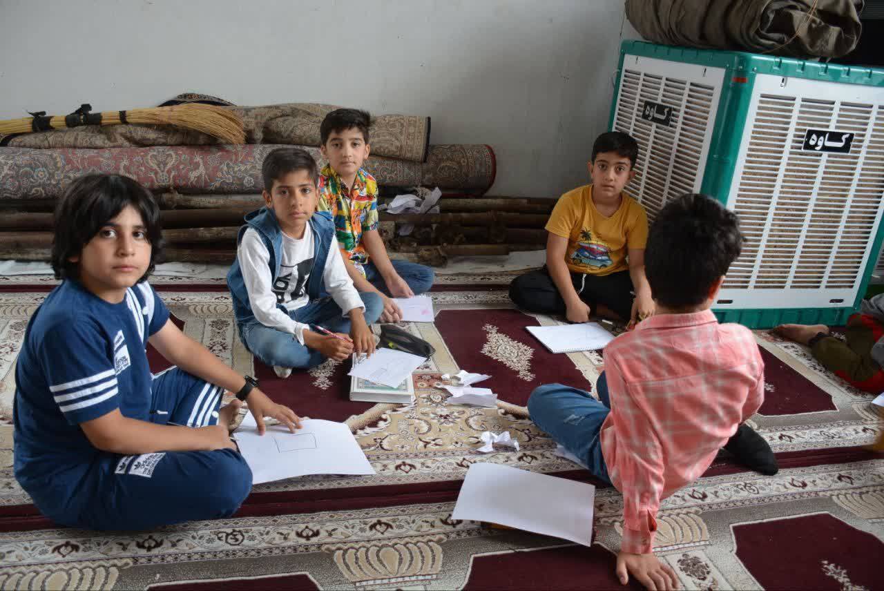 نقاشی کشیدن کودکان در دهه کرامت