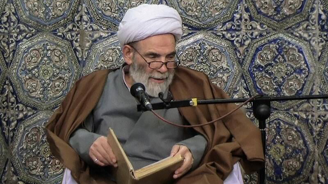 عاملی که استجابت دعا را به تاخیر می‌اندازد + فیلم