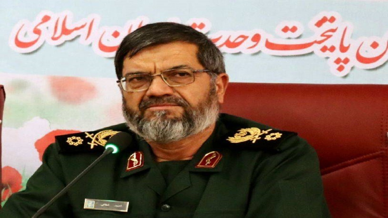 پایگاه‌های مقاومت نقطه ثبات انقلاب است